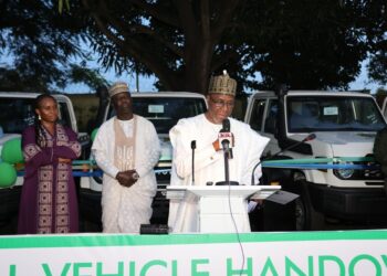 Wildlife conservation: ACReSAL donates 11 vehicles to National Park Service