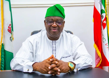 Mutfwang ya ja hankalin ‘yan siyasa kan haɗin kai yayin da aka binne Sanata Ewuga