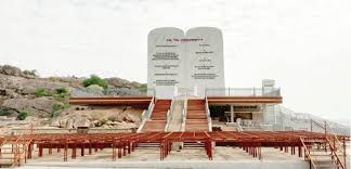 The Carols that united us, boosted our commerce